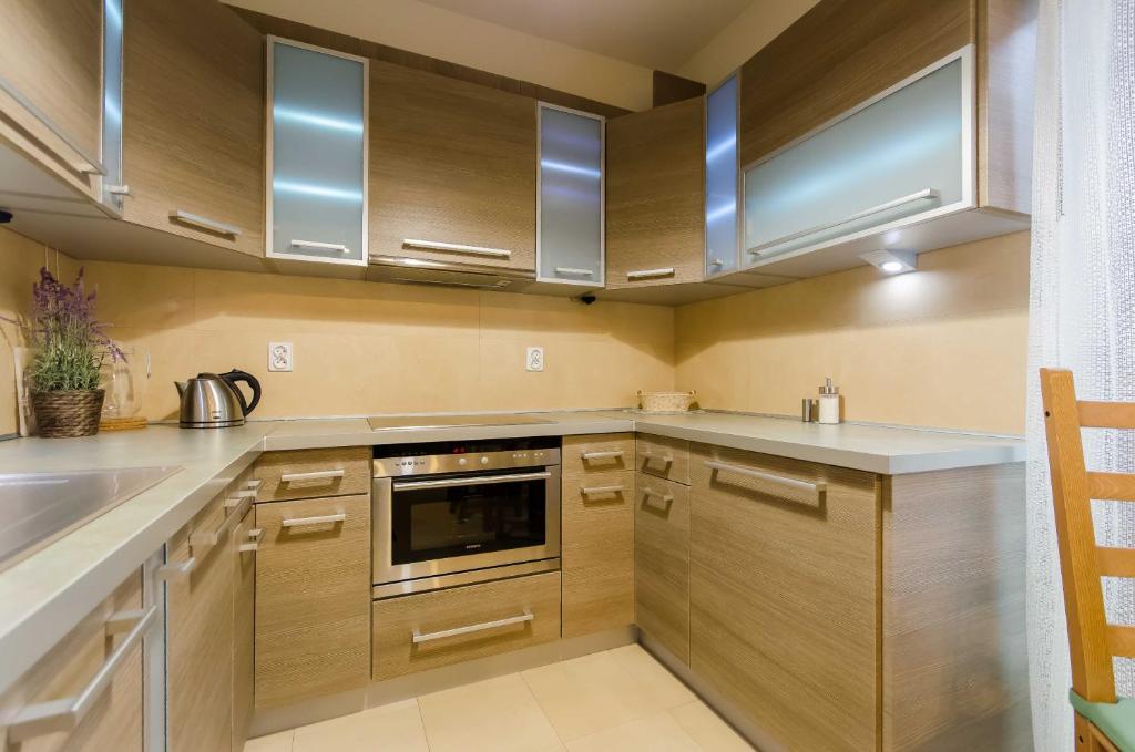 Family Apartments - Private Parking - 8