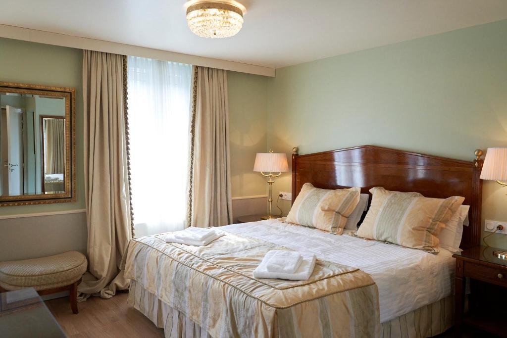 Φωτογραφία από το άλμπουμ του HOTEL Les Contes de Bruyeres σε Servières-le-Château