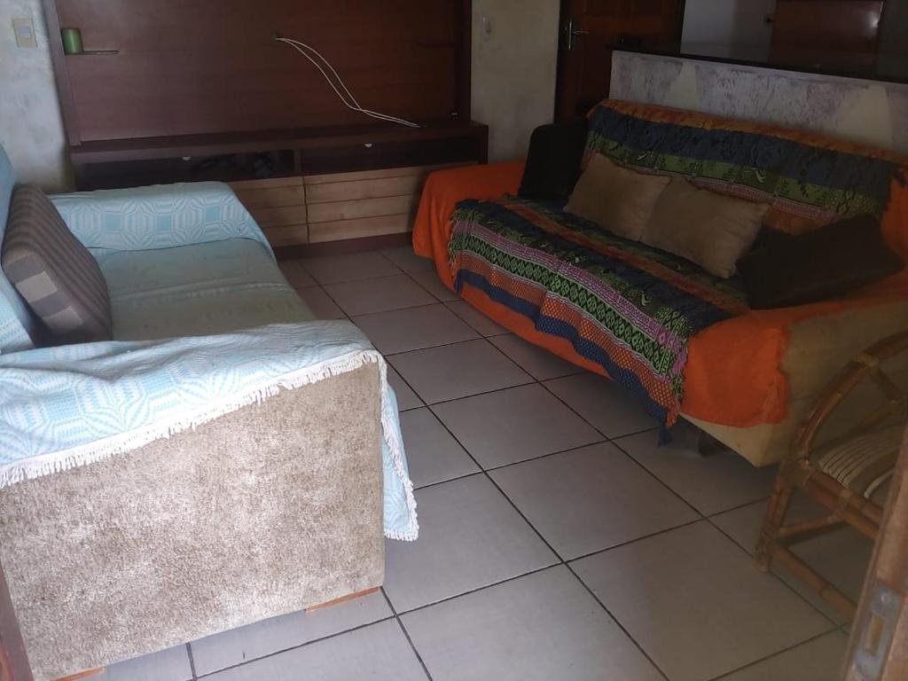  Confortável casa 2 ou 4 dorm - Praia Lagoinha - Ubatuba