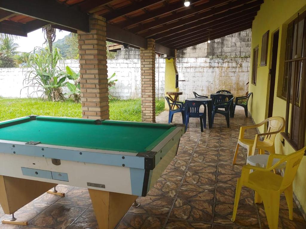  Confortável casa 2 ou 4 dorm - Praia Lagoinha - Ubatuba
