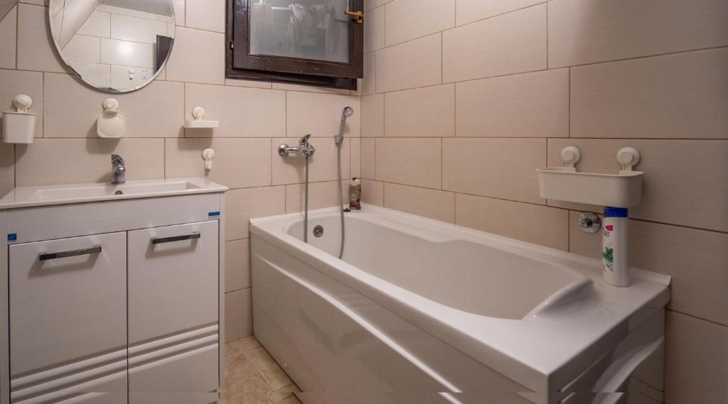 Kopalnica v nastanitvi Planinska kuća "Zvuk Tišine" - Fruška gora