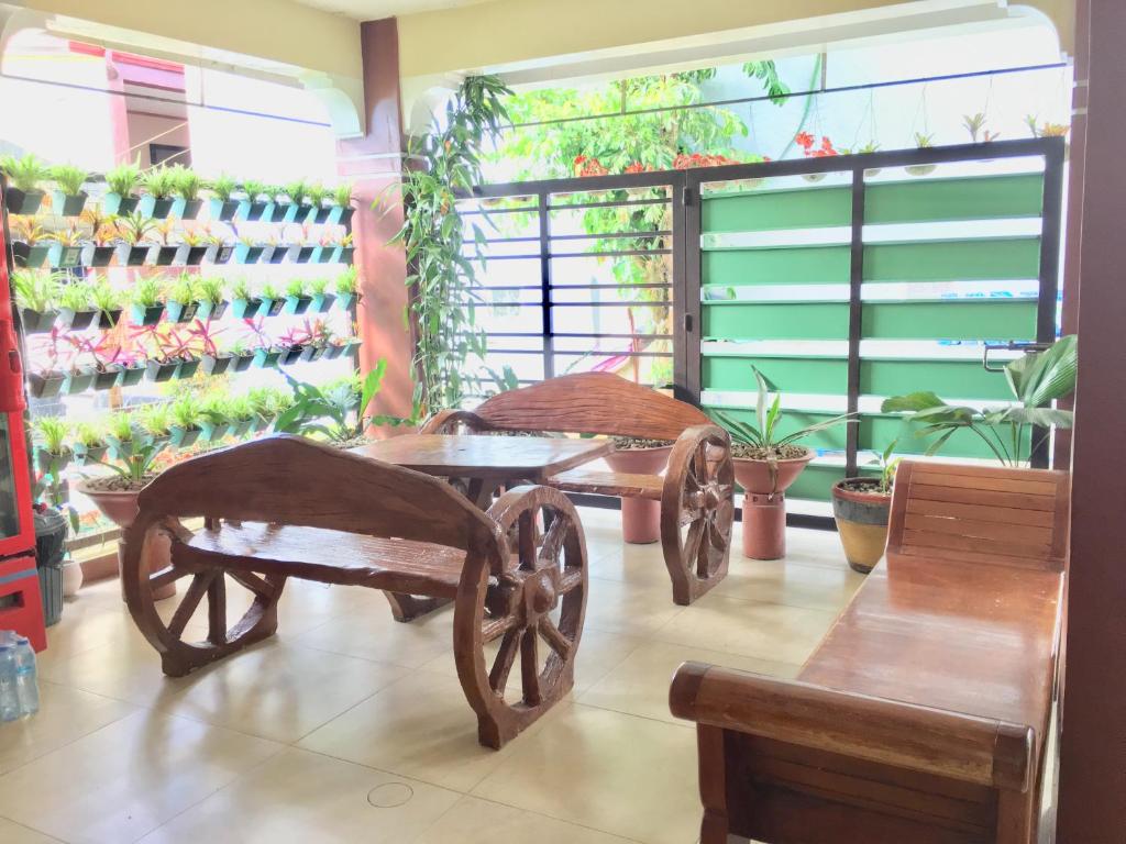 Fotografie z fotogalerie ubytování JEMZ Tagaytay Budget Transient v destinaci Tagaytay