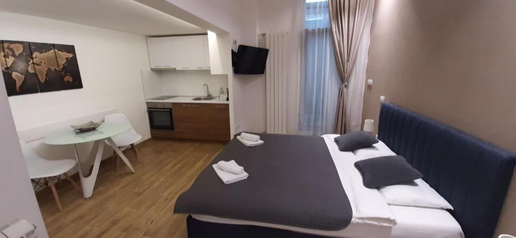 M48 apartments - Studio