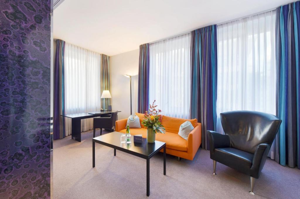 Glärnischhof by TRINITY - Resim 25