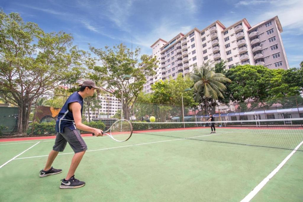 Tenis a/nebo squash v ubytování Maison Seaview Suites Port Dickson nebo okolí