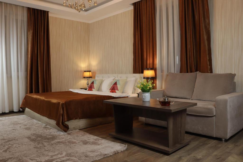Posezení v ubytování De'Mar Hotel