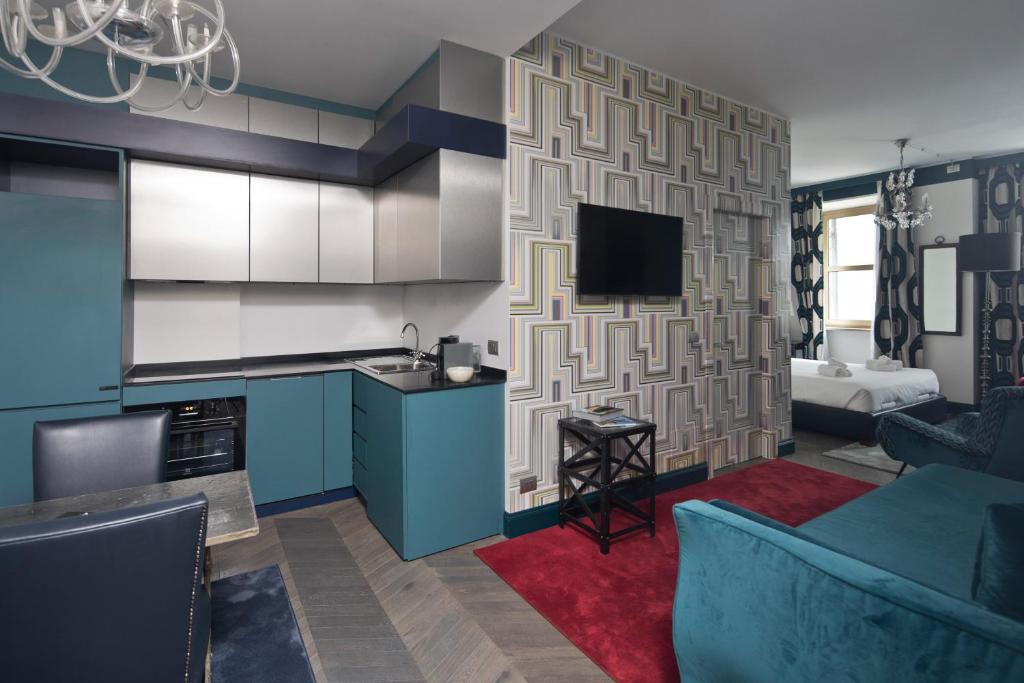 Turin Tales Apartments - Deluxe Suite