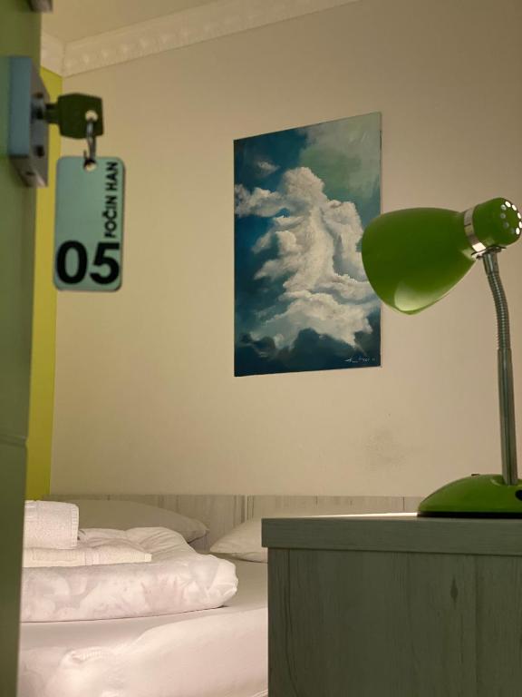 Postel nebo postele na pokoji v ubytování Pansion Fočin Han