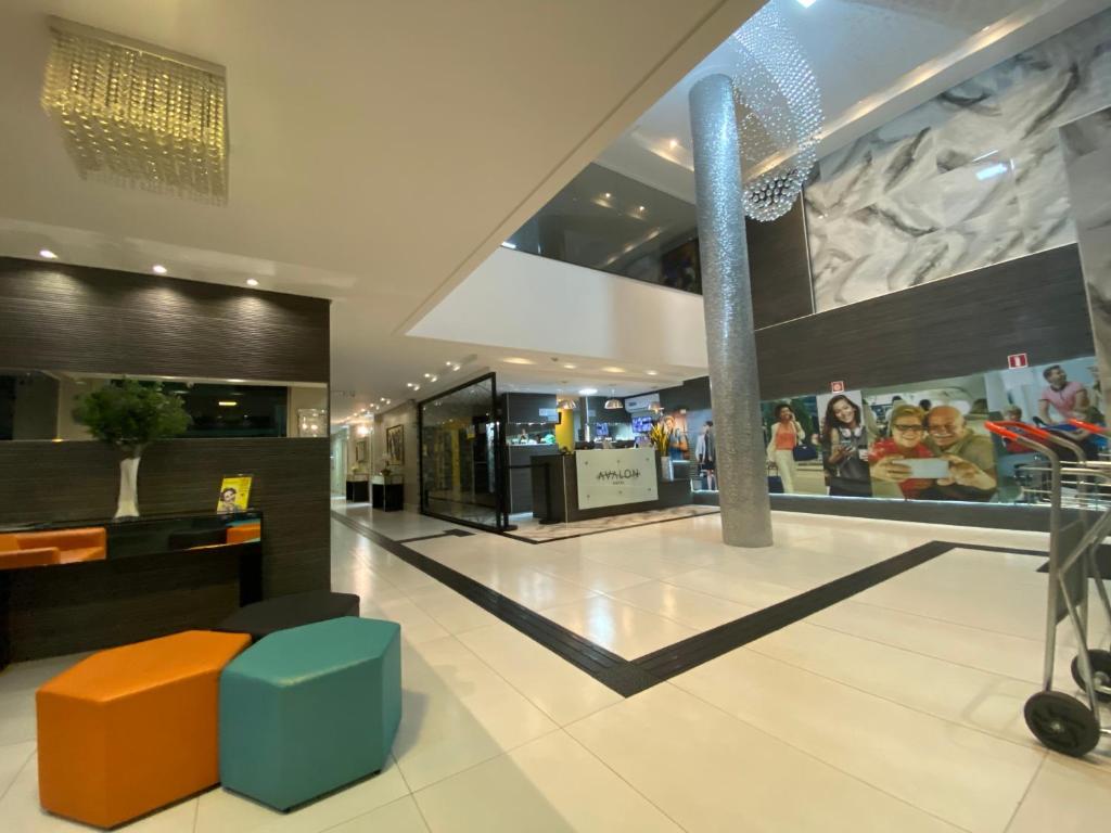  Maringá Hotel Avalon Econômico