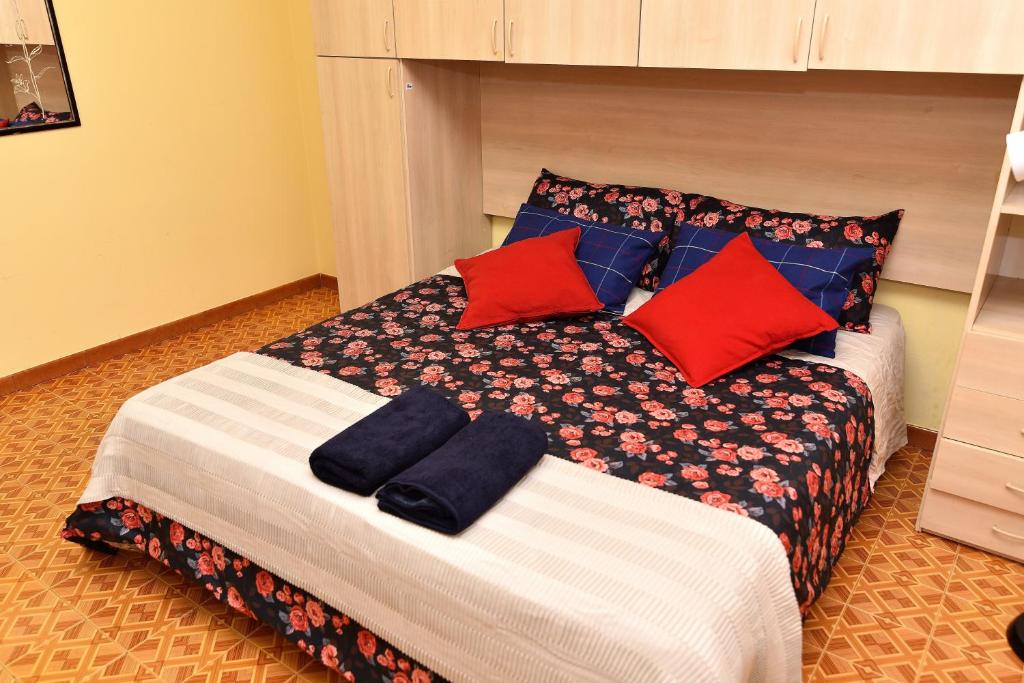 Roma Tiberius Suite - Large Double Room