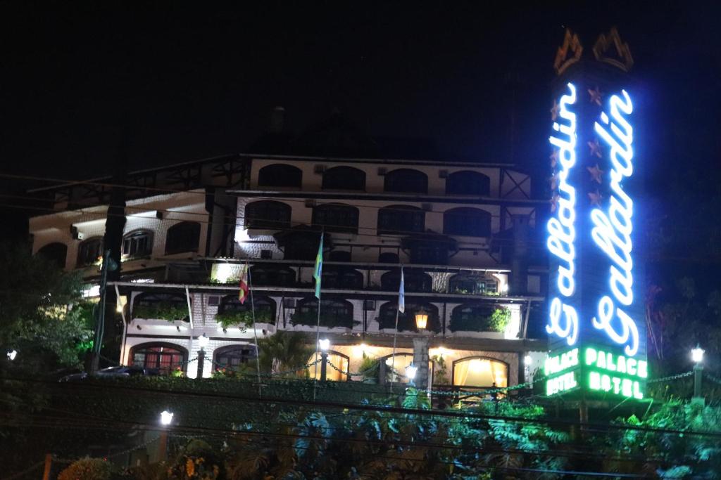  Gallardin Palace Hotel
