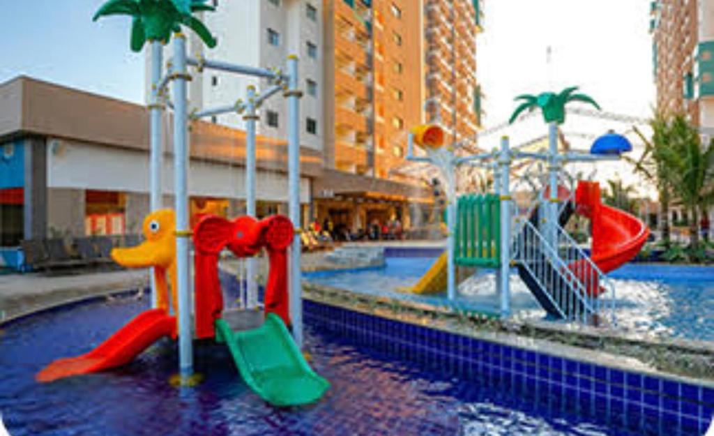  Apartamento em Resort de Olímpia