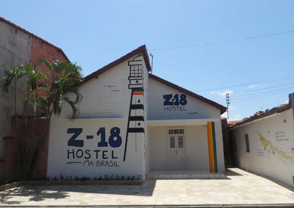  Z-18 Hostel