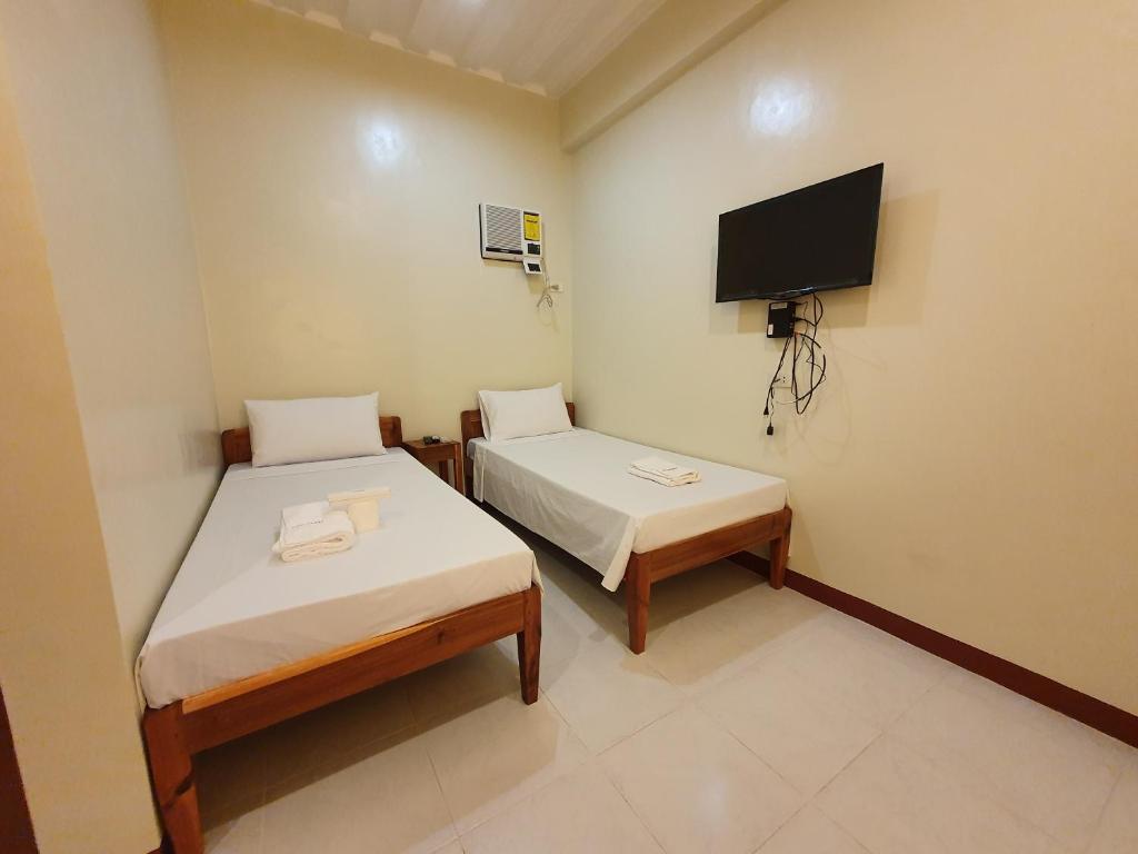 AMARAV Pension House Nacpan El Nido 6