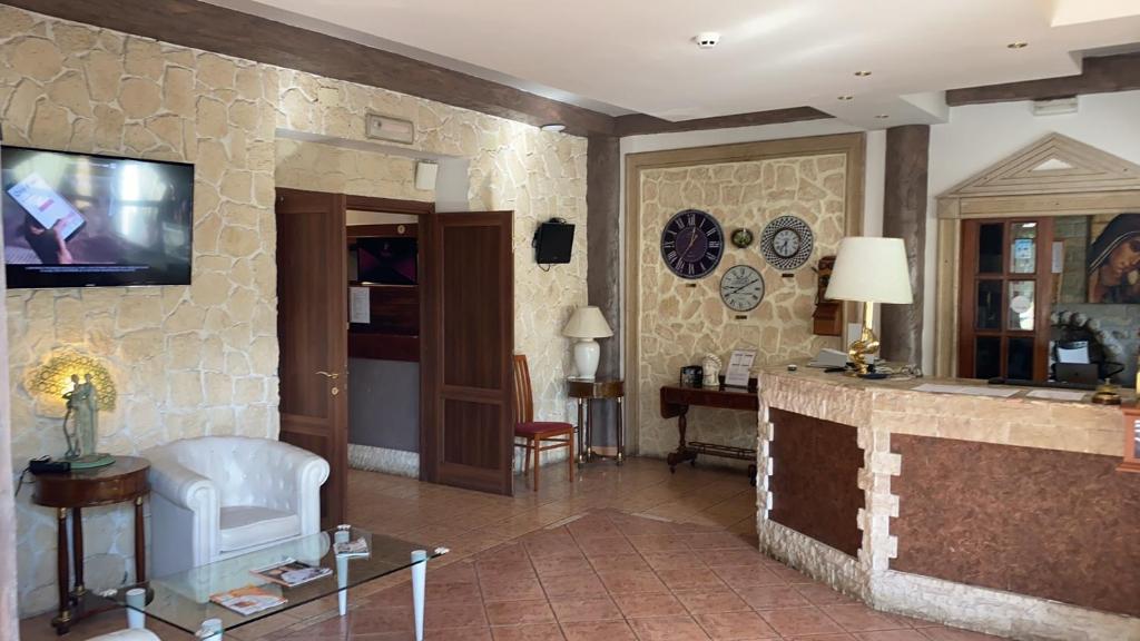 TV a/nebo společenská místnost v ubytování Park Hotel Serenissima