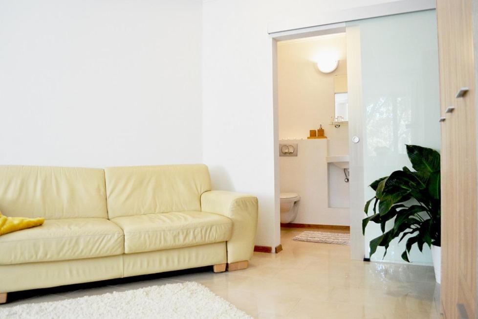 Posedenie v ubytovaní Gyula Wellness Villa