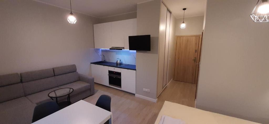 Garden Gates and Sadowa Apartments - 6