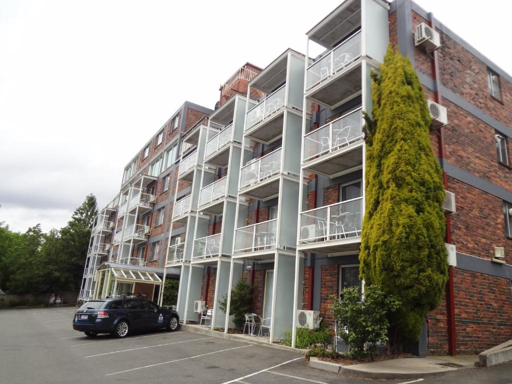 Adina Place Motel Apartments - Resim 6