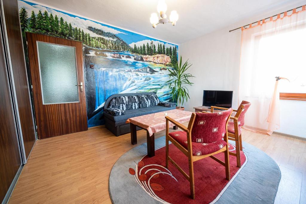 Rodinný penzión Rogalo - Appartement Met Uitzicht Op De Bergen