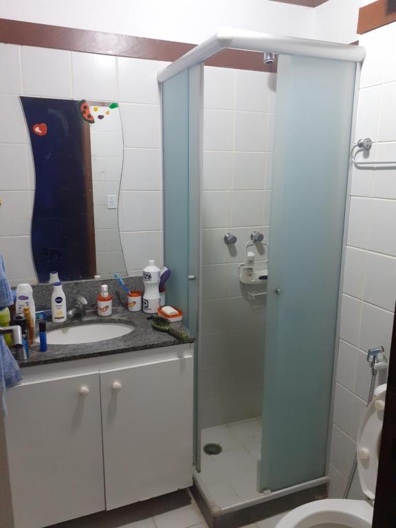  Casa em condomínio fechado