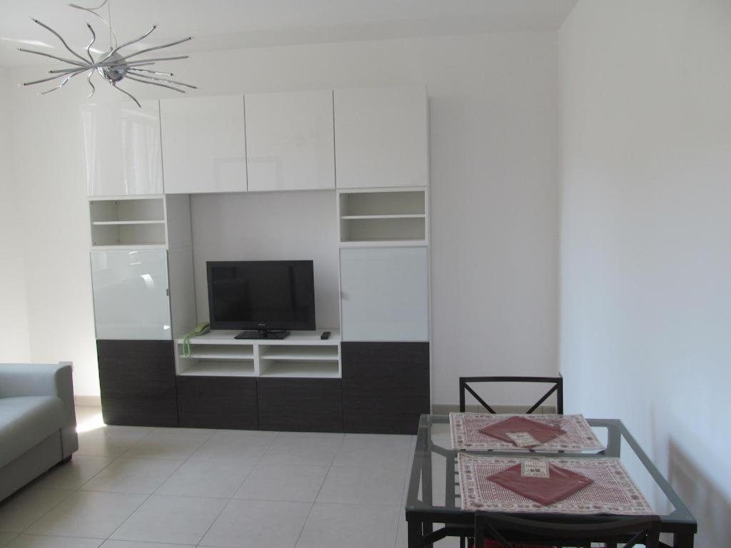 A television and/or entertainment centre at White Dream Spotorno