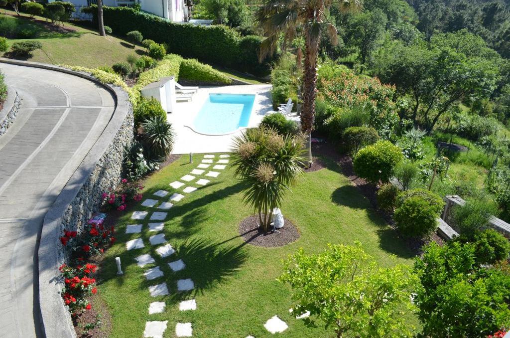 A garden outside White Dream Spotorno