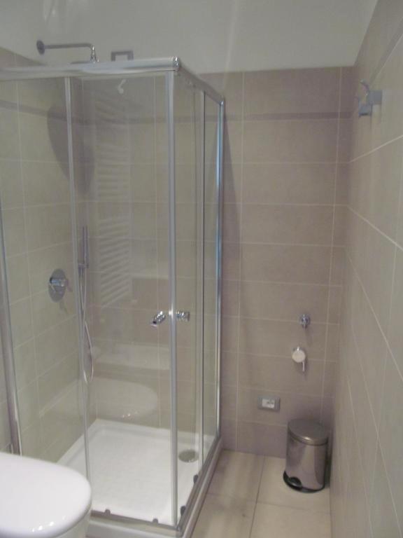 A bathroom at White Dream Spotorno