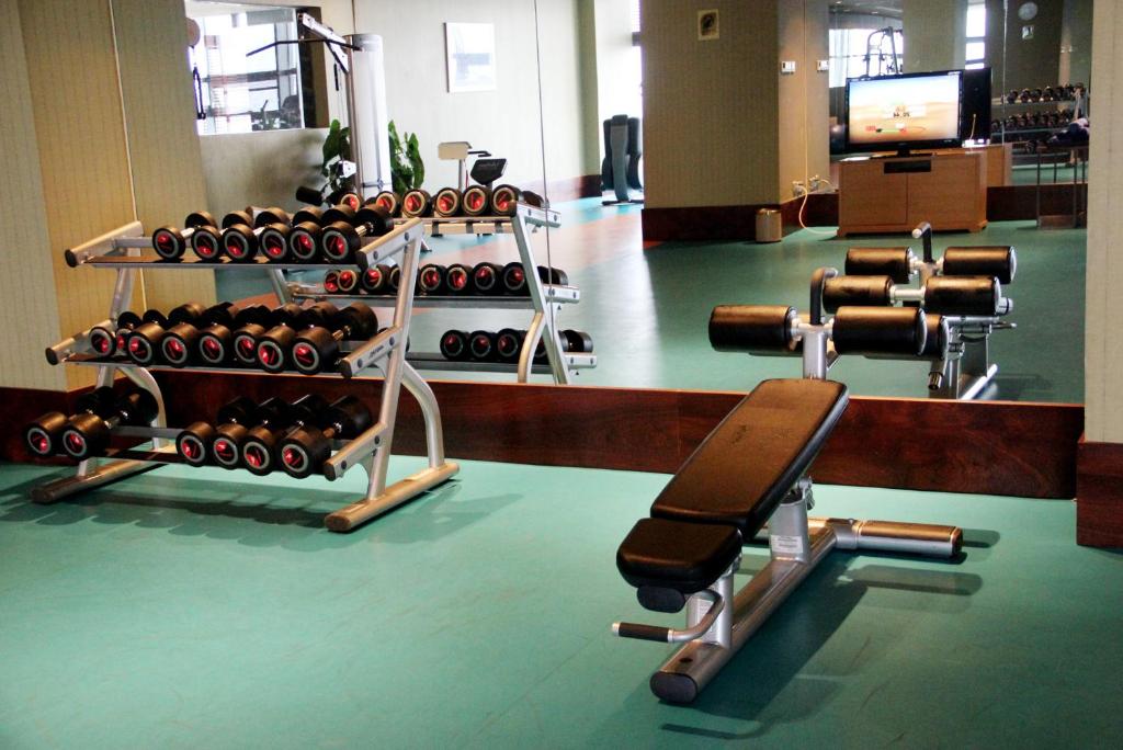 Fitness centrum a/nebo fitness zařízení v ubytování Crowne Plaza Hefei by IHG