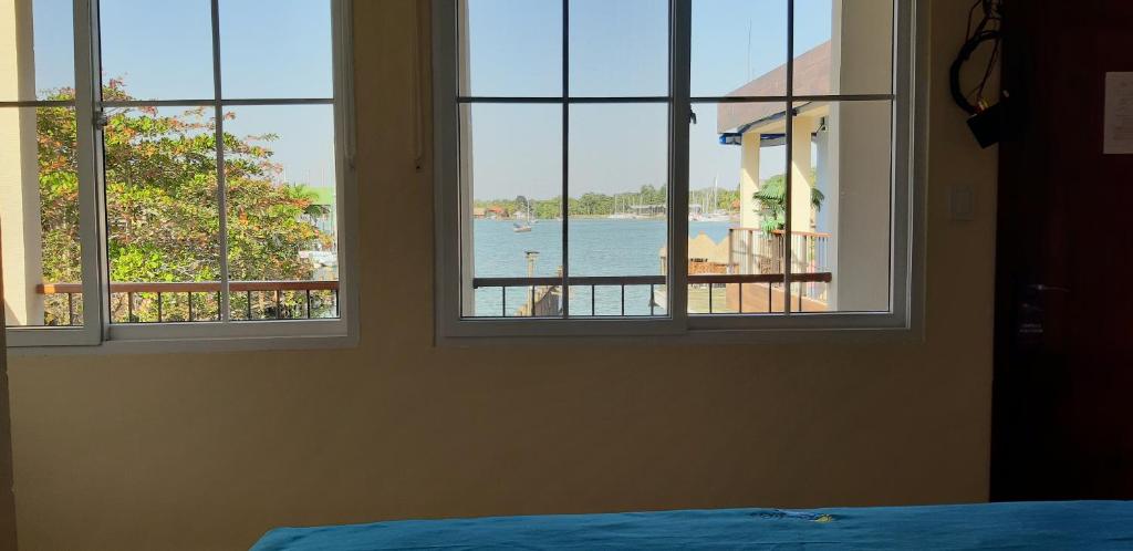 Hotel Real del Rio - Chambre Lit King-Size Avec Vue Sur Lac