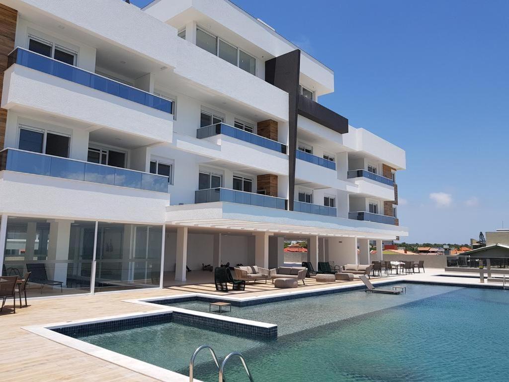  Apartamento NOVO com vista PANORAMICA da praia.
