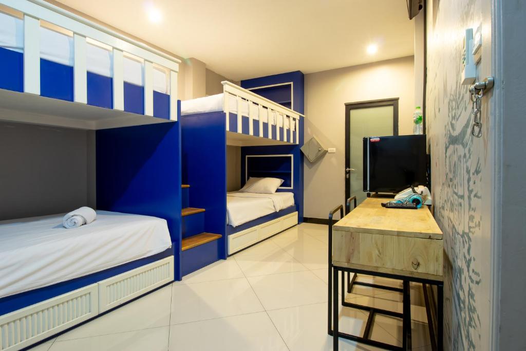 The Secret Service Bed & Breakfast - Comfort Quadruple Room