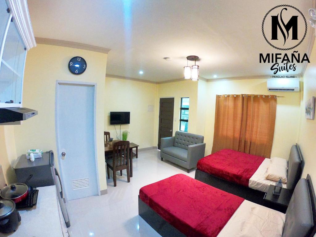 TV a/nebo společenská místnost v ubytování Mifaña Suites - Panglao Island