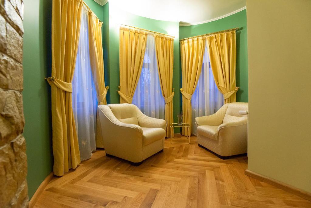 Posezení v ubytování Zaivan Retreat