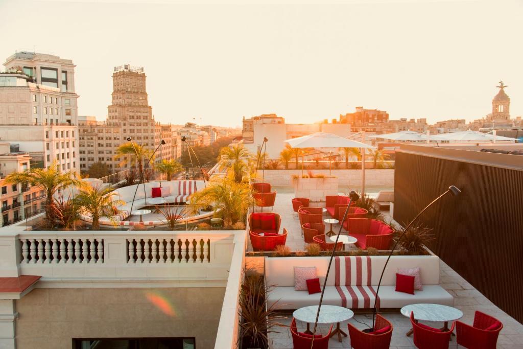 Azimuth Rooftop Bar at Almanac Barcelona