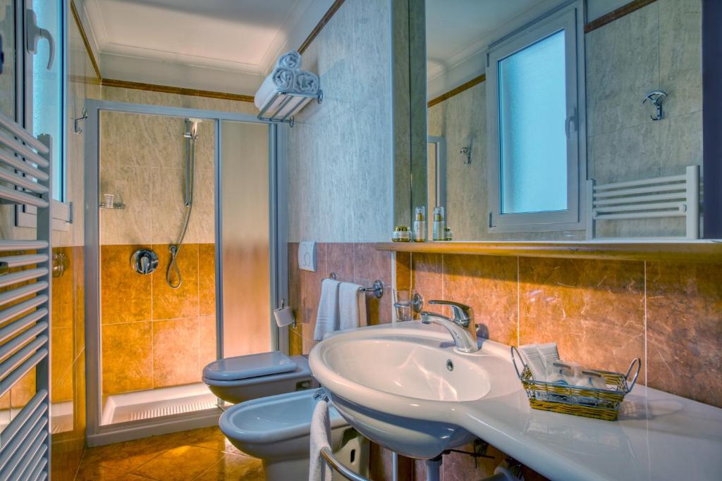Koupelna v ubytování Hotel Eliseo Terme