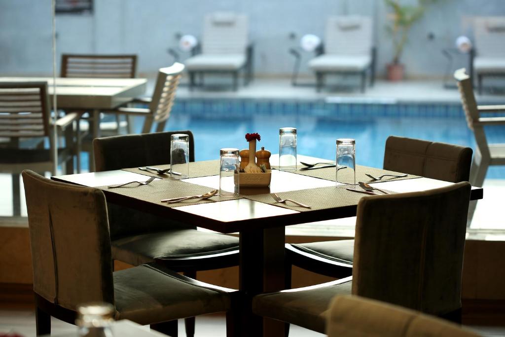 Bazén v ubytování Resort The Lohias, Goa Candolim nebo v jeho okolí