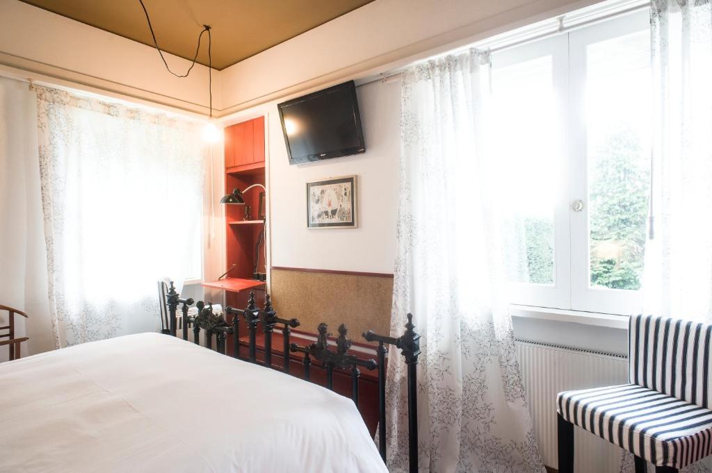 B&B Villa Fortezza - Double Or Twin Room With Private External Bathroom