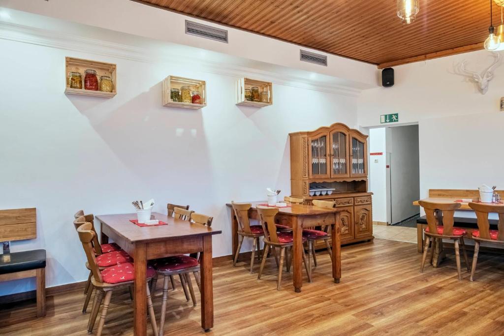 Gasthof Wastlwirt - Resim 41