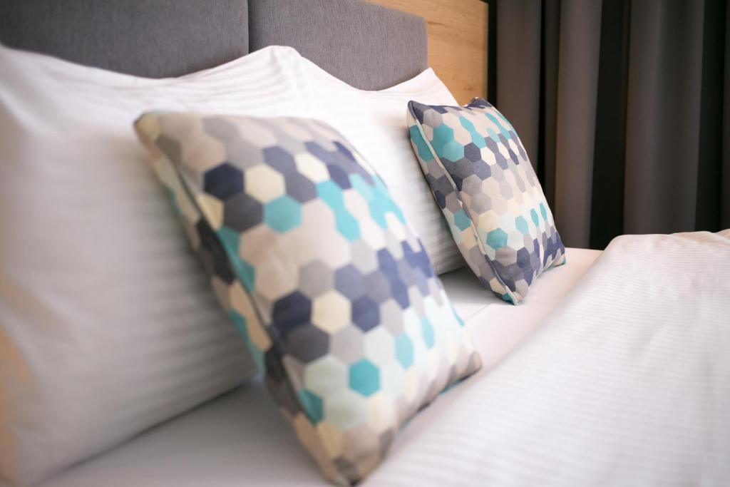 
Twin Room with Private Bathroom
