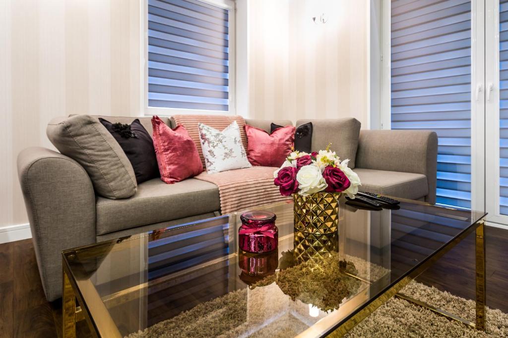Posedenie v ubytovaní ResiNest Apartamenty Nowe Bojary