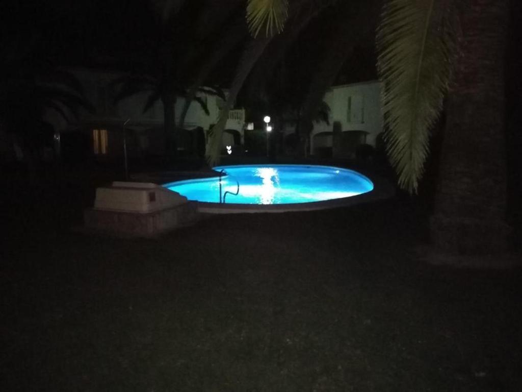 The swimming pool at or close to Estrella