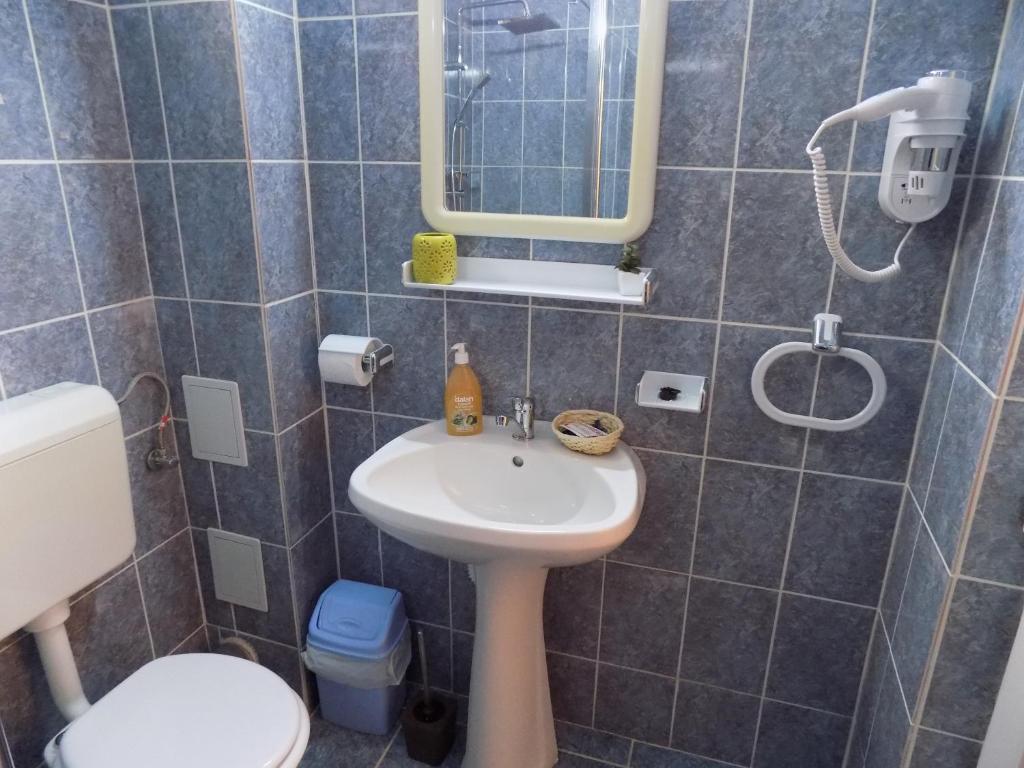 Pension Eden - Double Room