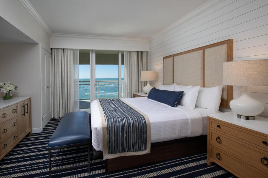 Resort at Longboat Key Club - King Or Double Room With Gulf View