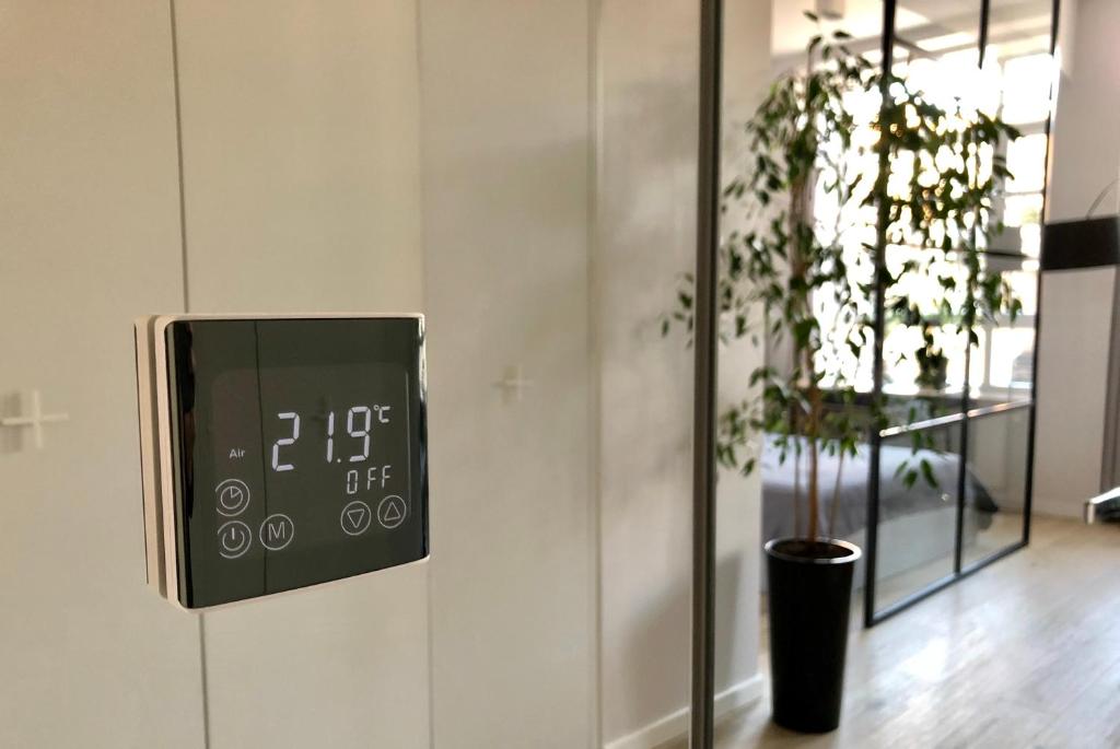 Neon Loft Apartament Bukowskiego - 15