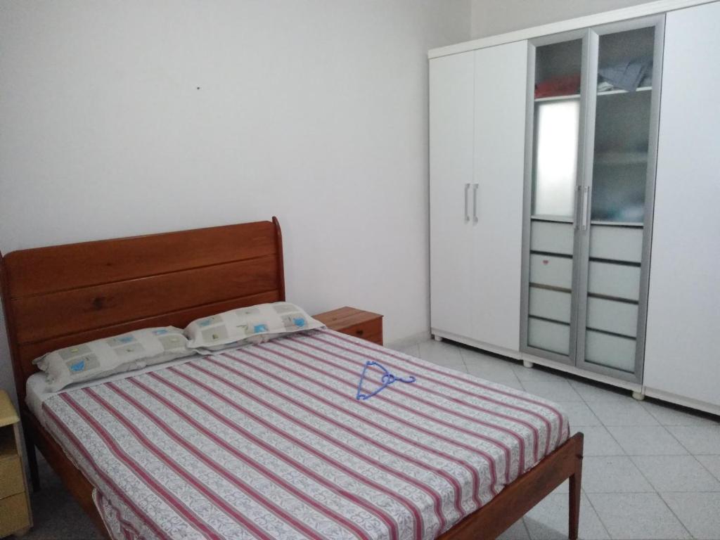  Casa com Piscina em Eunápolis-BA