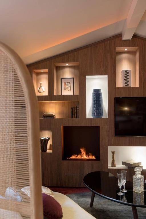 MiHotel Tour Rose - Colletore - Deluxe Suite