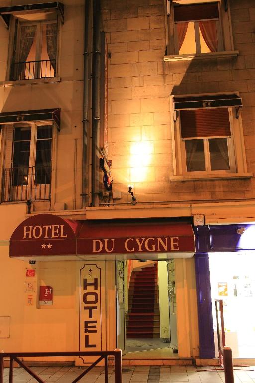 Fotografie z fotogalerie ubytování Hotel du Cygne v destinaci Beauvais