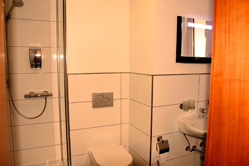 Koupelna v ubytování Hotel Walsroder Hof