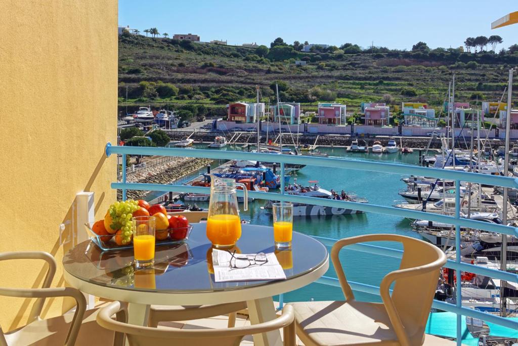 Marina Ocean Residence
