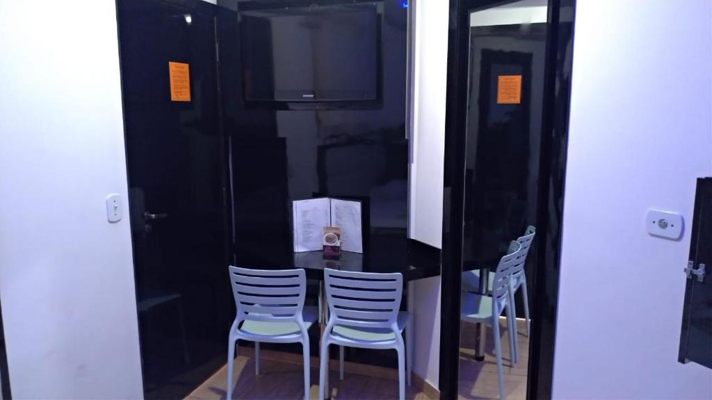  MOSTEL GUARULHOS - Mais Motel